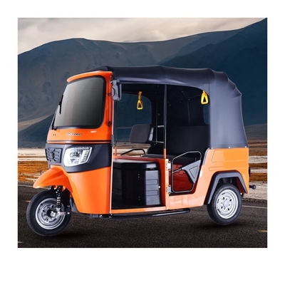 Moteur à essence à grande vitesse Tuk Tuk Vitesse maximale 50 à 70 km/h Poids de freinage 400 à 500 kg