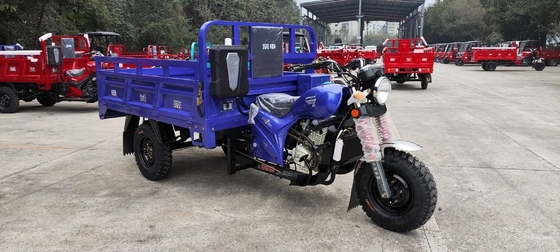 151 200cc cylindrée 3 roues moteur à essence moteur à essence tricycles cargo pour adultes