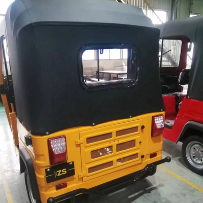 Moteur à essence à grande vitesse Tuk Tuk Vitesse maximale 50 à 70 km/h Poids de freinage 400 à 500 kg