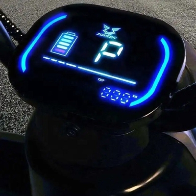 Tricycle électrique de 48V pour les personnes âgées Voiture au kilométrage ≥90km Voltage 48V Tuktuk en Israël