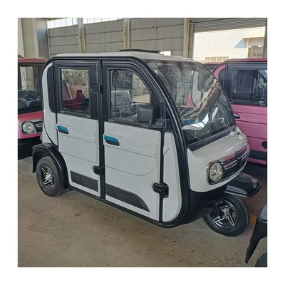 Capacité de classe ≥25° Distance de conduite 50-70km Motocycles électriques chinois Tricycle