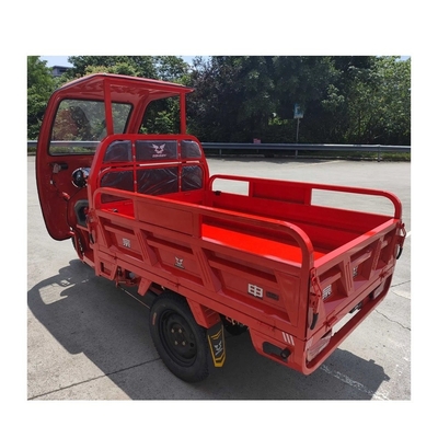 Tricycle électrique 1980mm à empattement avec cabine fermée et suspension arrière à 6 feuilles